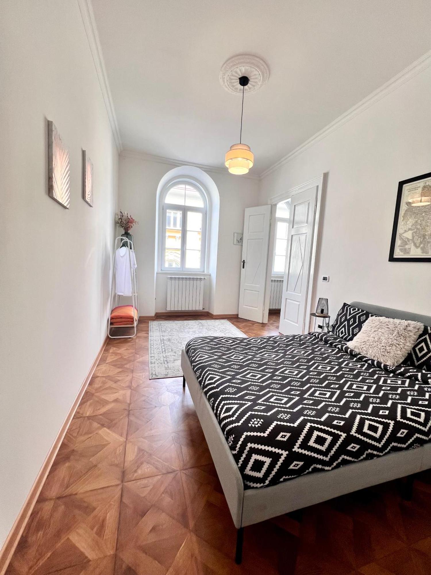 Suite Mitteleuropa Private Parking Trieste Ngoại thất bức ảnh