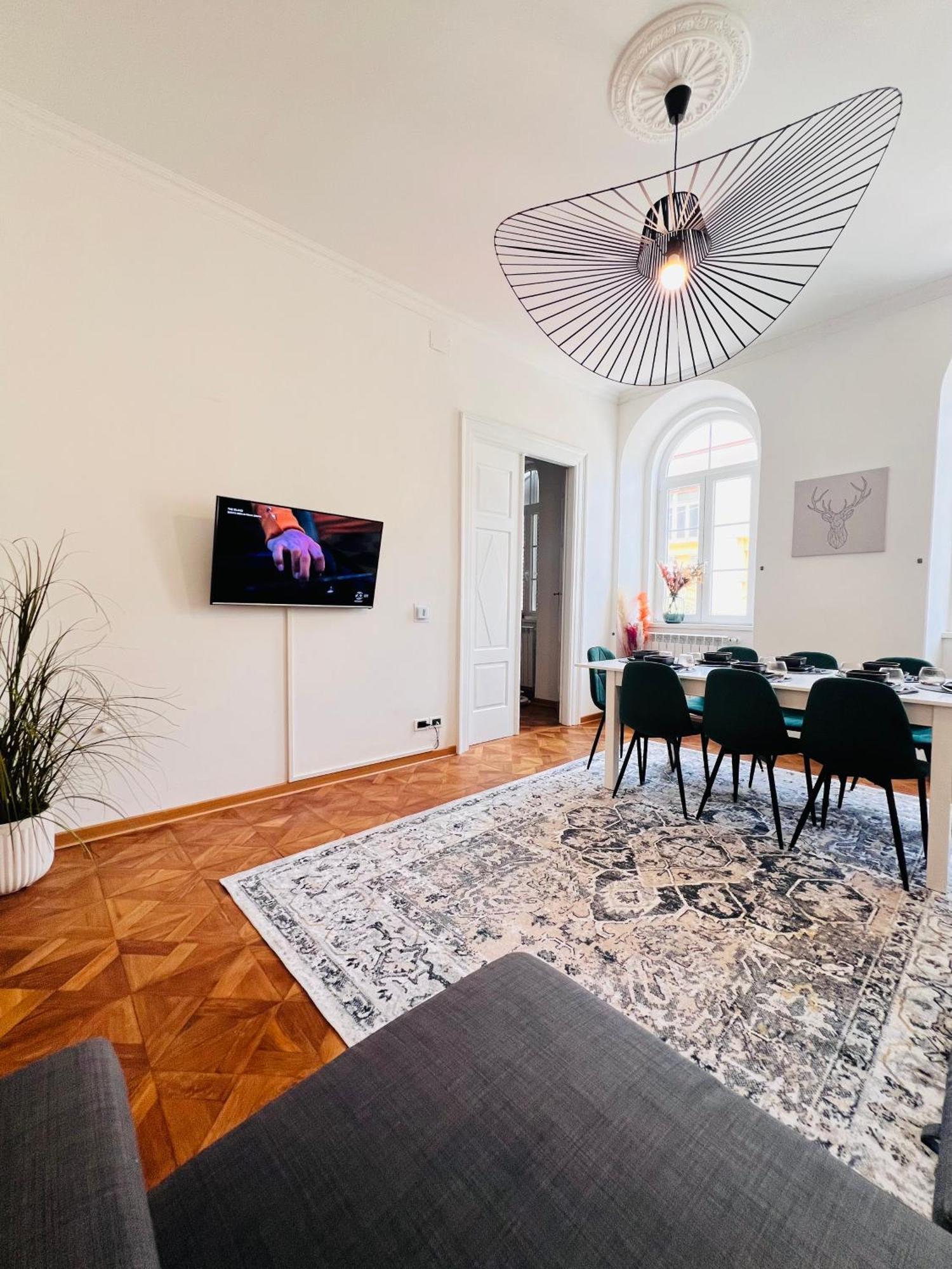 Suite Mitteleuropa Private Parking Trieste Ngoại thất bức ảnh